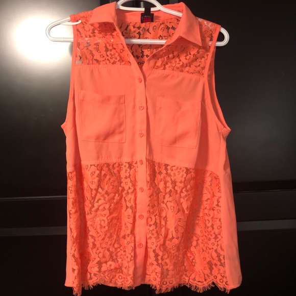 Bebe Tank Top - Picture 1 of 4